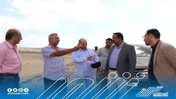 النوبة يطلع على المساحة المخصصة لأراضي أسر الشهداء بالعاصمة عدن 