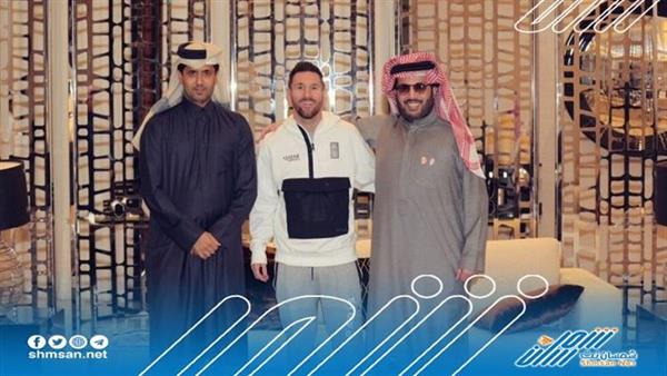 تركي آل الشيخ يستقبل نجوم باريس سان جيرمان 