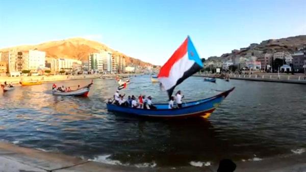 كرنفال بحري لشكر دولة الإمارات في عاصمة حضرموت 