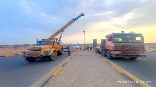 صبيات أعمدة إنارة شوارع المدينة الرياضية بعاصمة شبوة