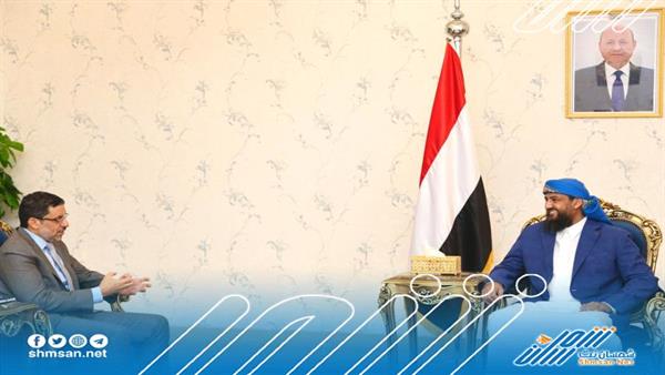 المحرمي يلتقي رئيس الوزراء و يحث الحكومة على إيجاد آليات فاعلة لوقف التدهور في قيمة العملة المحلية 