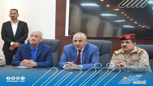 عاجل / الرئيس الزُبيدي يتفقد سير العملية التعليمية في الأكاديمية العسكرية العُليا
