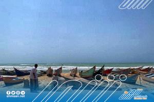 عاجل : ارتفاع مفاجئ في موج البحر بسواحل المهرة ( صورة )