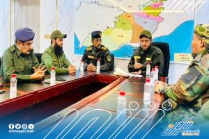 لقاء مشترك بين قيادتي مكافحة المخدرات في الداخلية والحزام الأمني وشرطة لحج