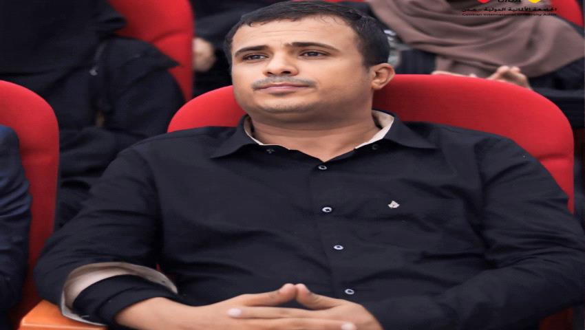 نقل الصحفي البارز عبدالرحمن أنيس إلى المستشفى بعد تعرضه لذبحة صدرية