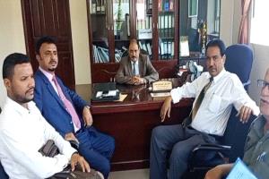 محافظ الضالع يلتقي فريق الرقابة والتوجيه الرئاسي لمناقشة مجمل الأوضاع بالمحافظة