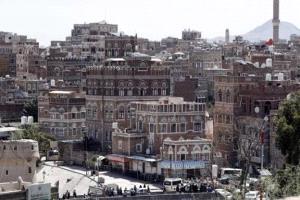 مسلحون يهددون منزل وأسرة الكاتبة شيماء يوسف سالم في صنعاء على خلفية مقالات ناقدة
